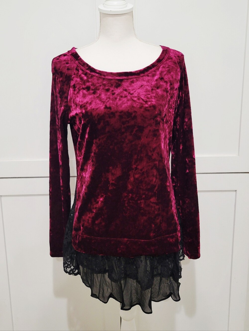 Whimsigoth Red Velvet & Black Lace Top | Size M | Witchy Victorian Goth